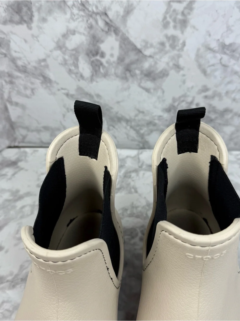 CROCS Dylan Chelsea Boot Creme Water Resistant Outdoor Rain Shoes Women’s Sz 8